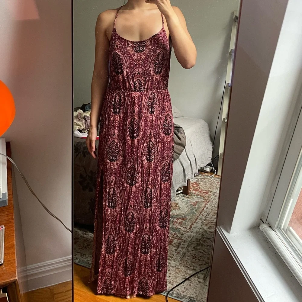 American Eagle Maroon Maxi Dress with Leg Slit (L) - Picture 1 of 3